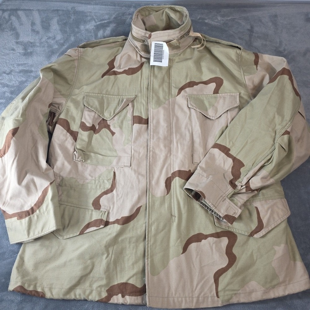 Desert Camo Coat Cold Weather Field Large Short Stock # 8415-01-325-6445 NWT